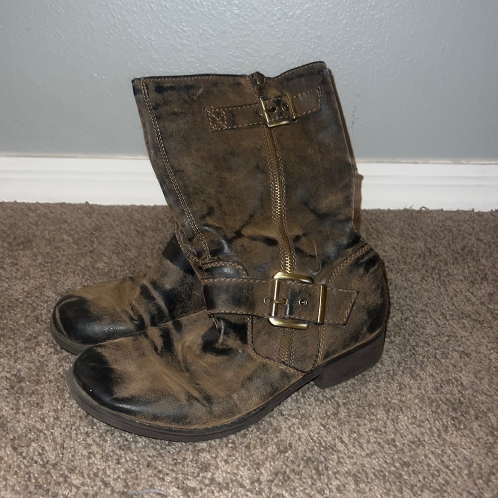 super cute rustic booties